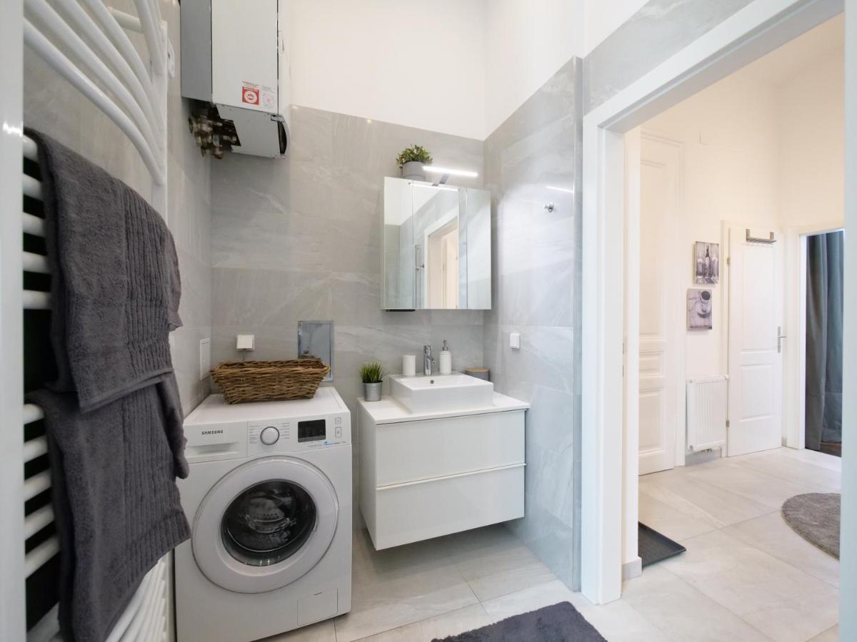 Stylish City Center Apartment Βιέννη Εξωτερικό φωτογραφία